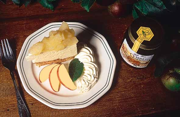 Anglesey Honey & Apple Cheesecake Base